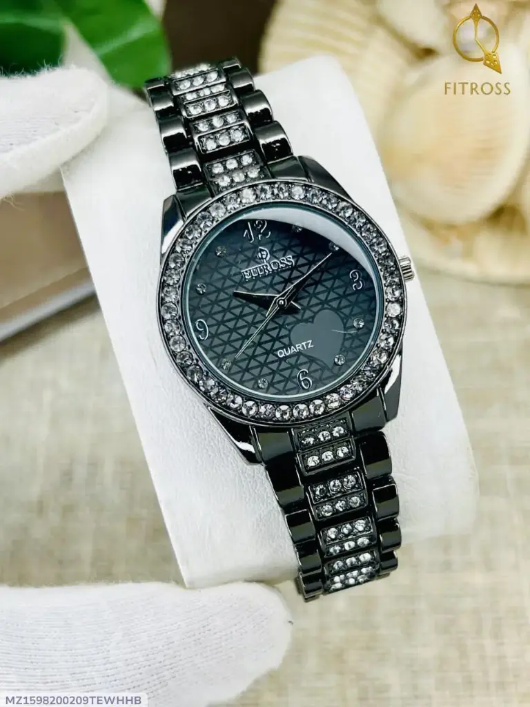 Stylish Women's Quartz watch
